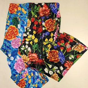 2 LuLaRoe Athletic Capri